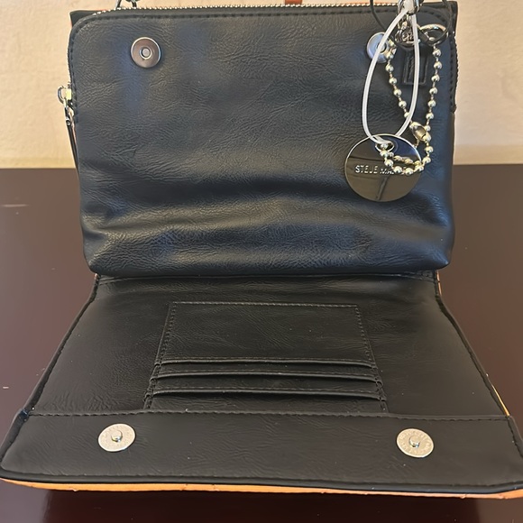 Steve Madden bright orange crossbody bag with silver hardware. BNWOTS! - Picture 6 of 11